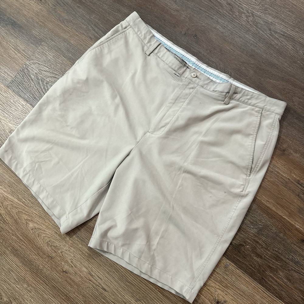 Footjoy FJ Men's Khaki Beige Golf Shorts Men's‎ Sz 42 FAIR READ Golf Casual